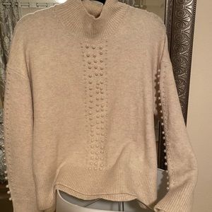 H&M cream sweater